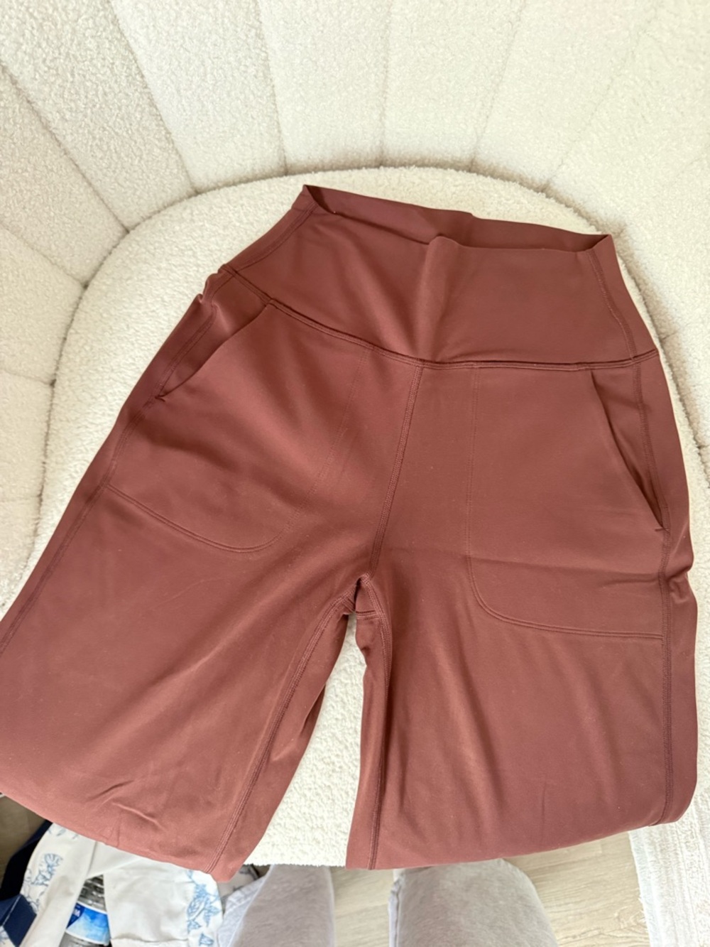 Matching set - Picture 2 of 5